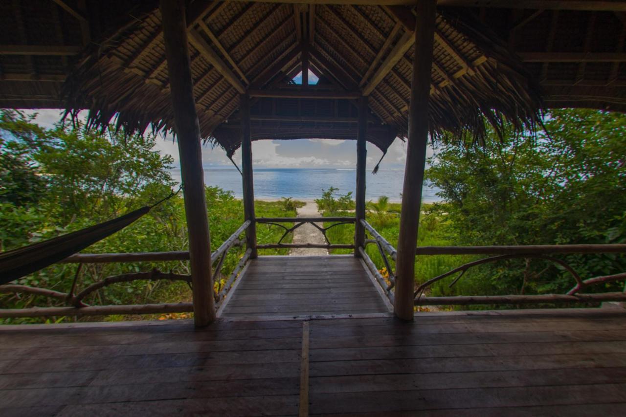 Hidden Bay Resort Mentawais Masokut Exterior foto