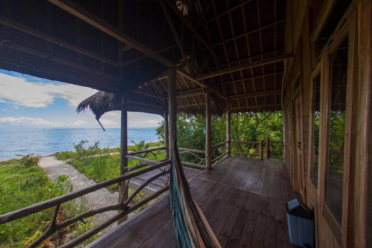 Hidden Bay Resort Mentawais Masokut Exterior foto